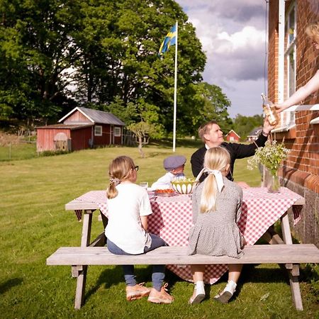Pensionat Soederasen Ljungbyhed Exterior foto