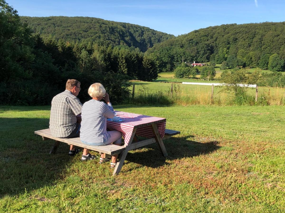 Pensionat Soederasen Ljungbyhed Exterior foto