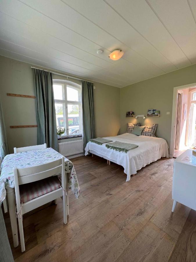 Pensionat Soederasen Ljungbyhed Exterior foto